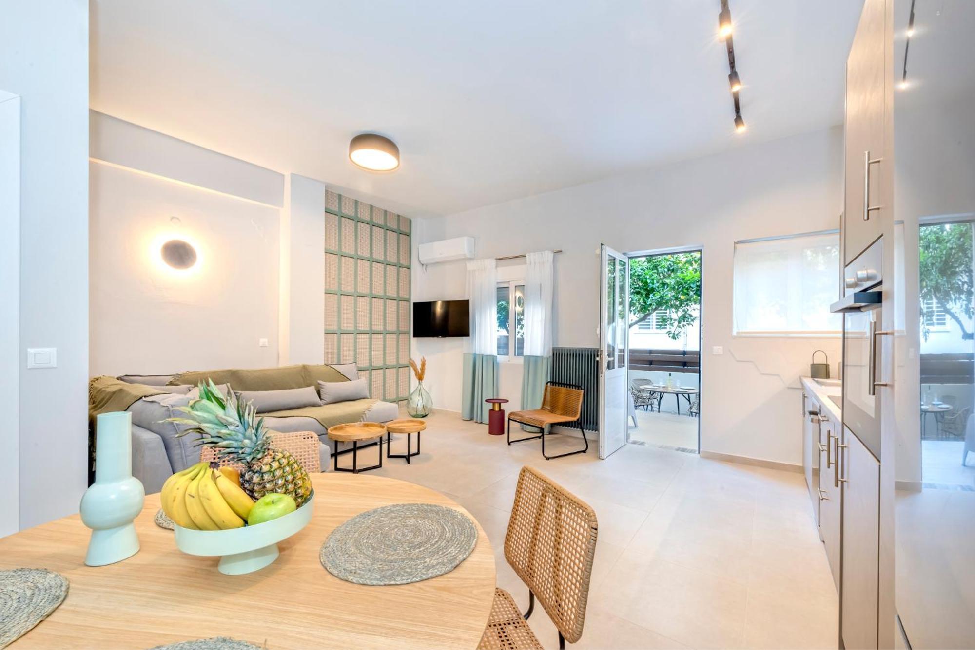 Jasminestay - Two Bedroom With Backyard Appartement La Canée
